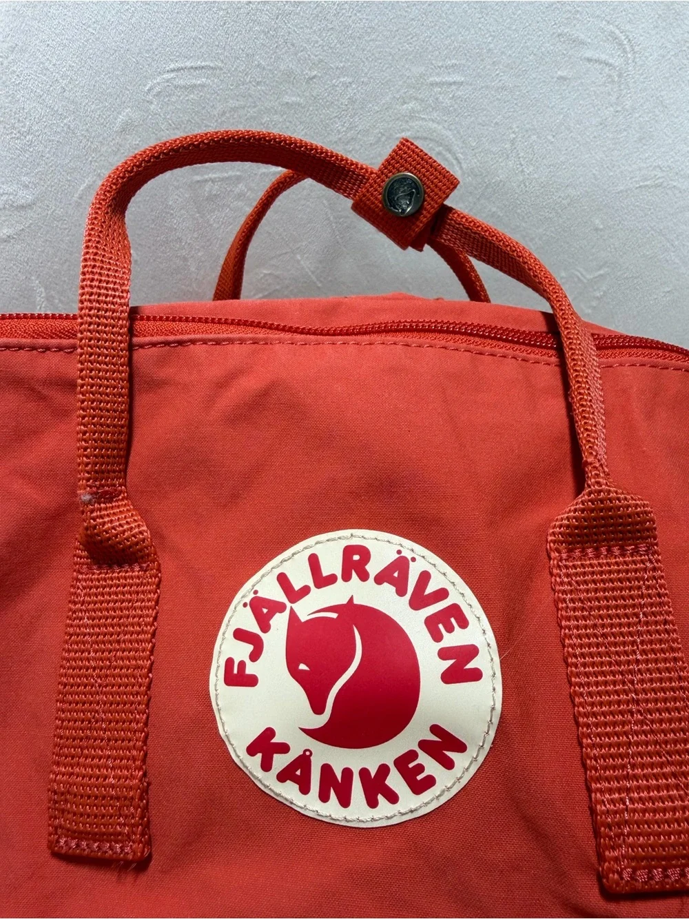 Fjallraven Kanken Classic Backpack Burnt Orange 16L Vinylon Unisex